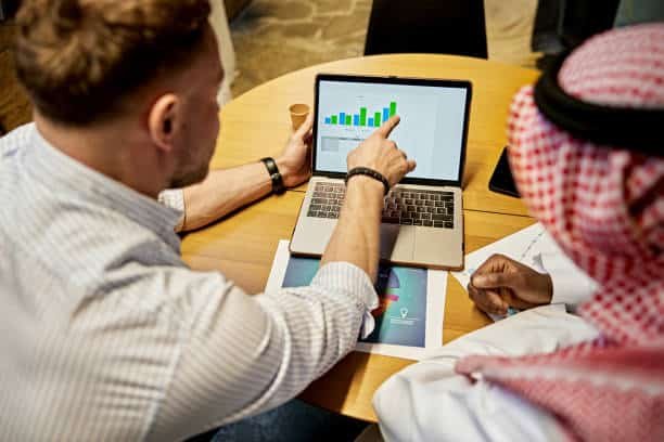 مقارنة الخدمات والأسعار