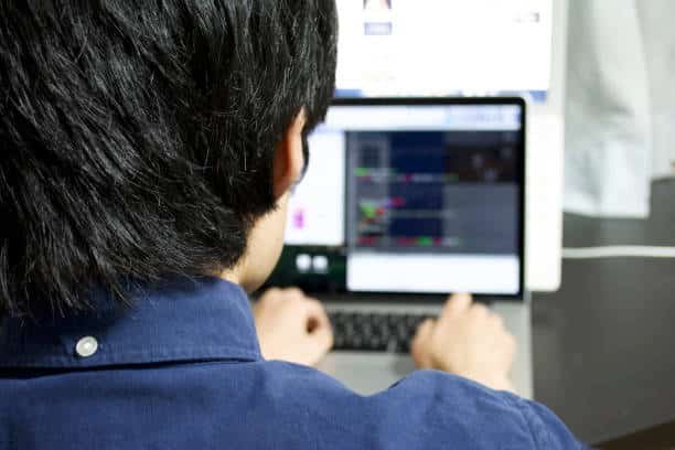 أشطر مبرمج في سوريا