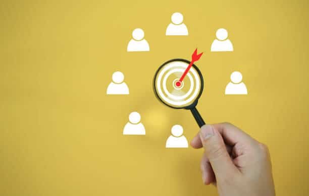 استهداف جمهور محلي مضبوط